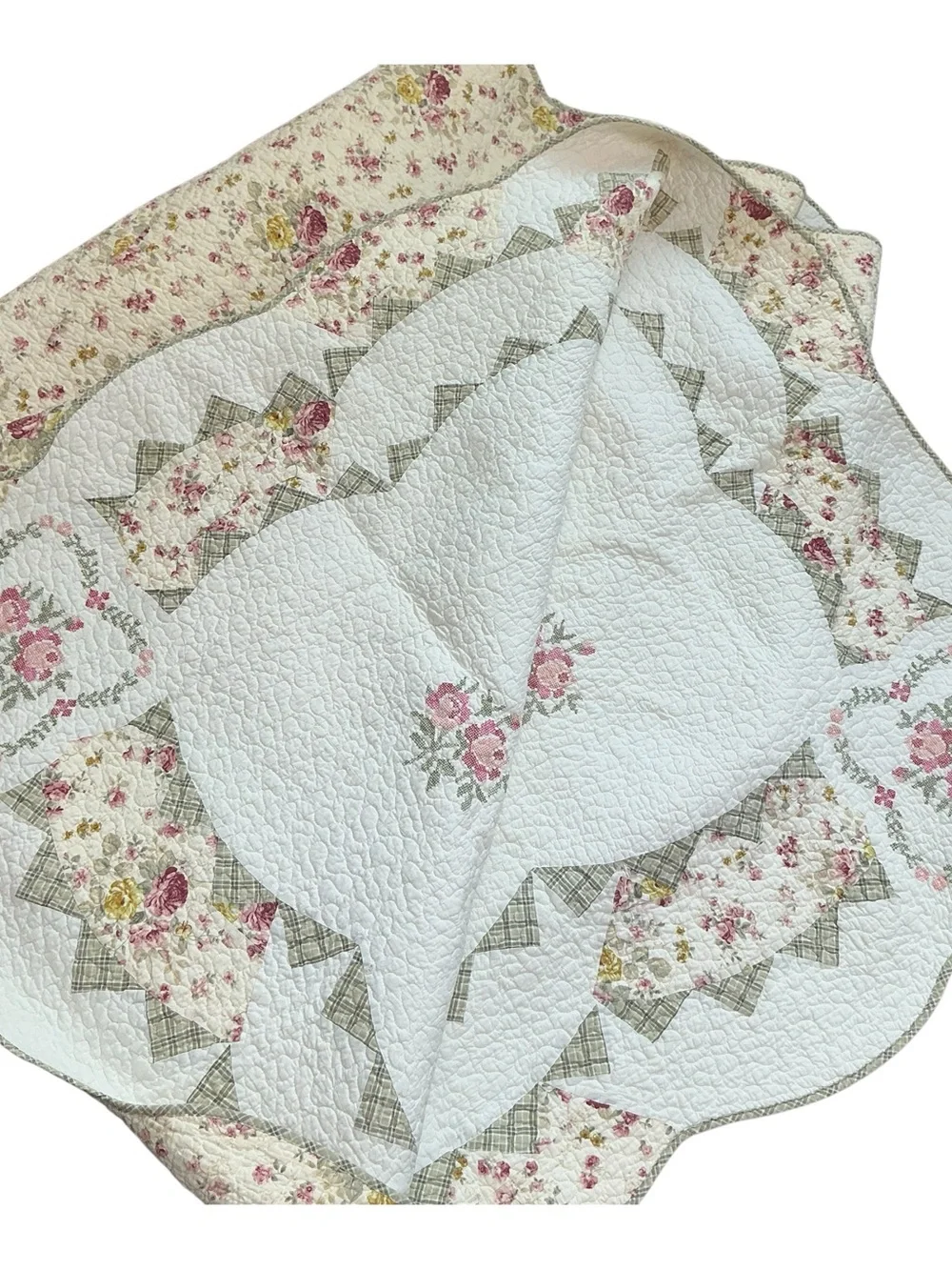 Vintage limited edition creamy ivory floral reversible quilt 90 x 96